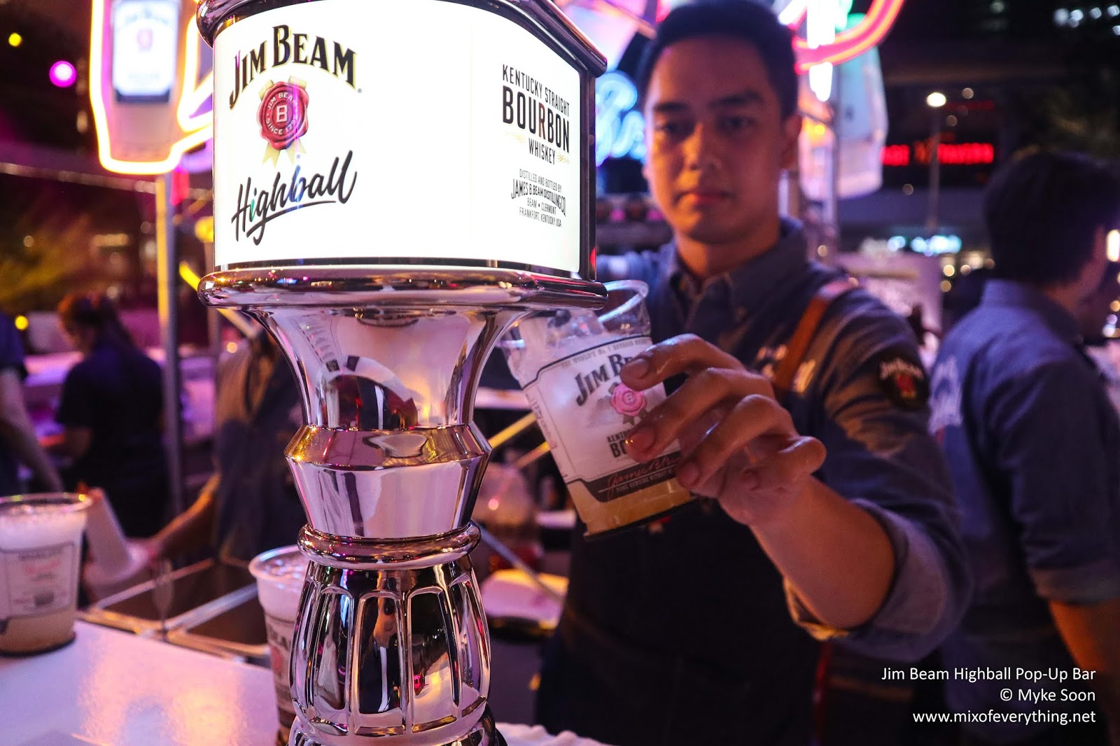 Jim Beam Highball Storms High Street! Blog for Tech & Lifestyle