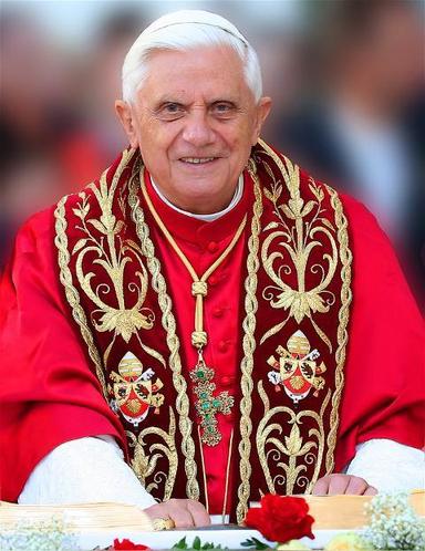 POPE BENEDICT XVI IS A NAZI - SUSAN SARANDON?