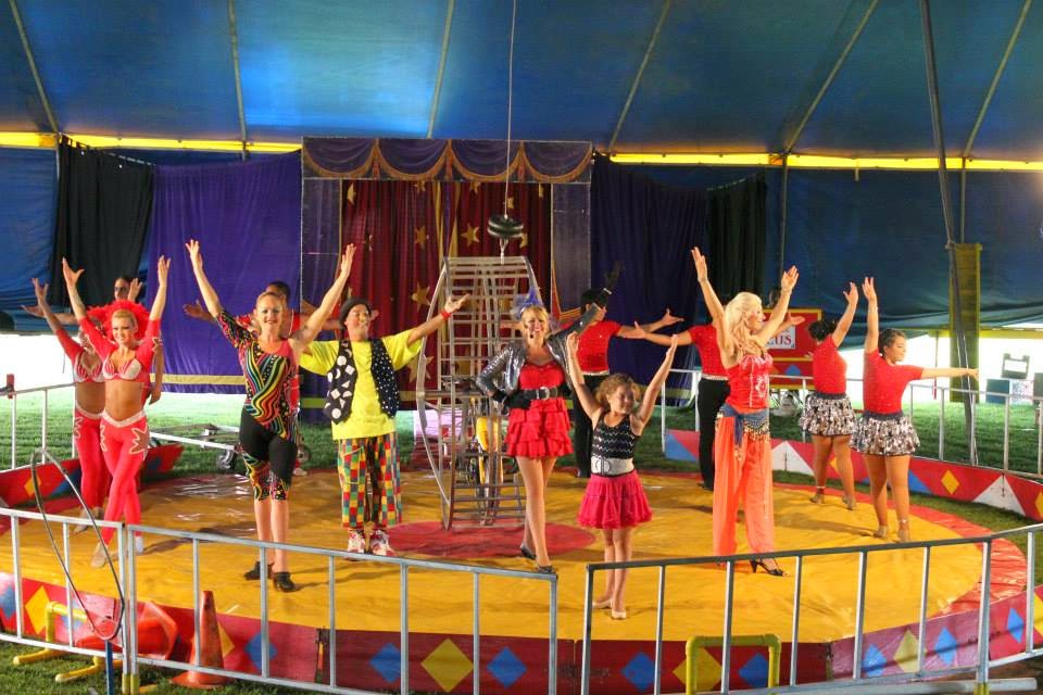 THE BALLOON MAN: LEWIS AND CLARK CIRCUS THE BALLOON MAN: LEWIS AND CLARK CIRCUS