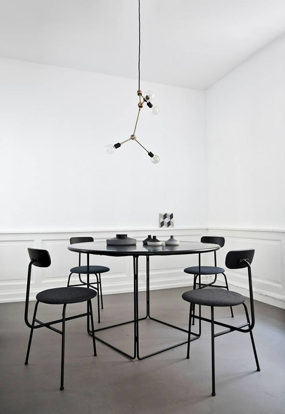 5 Scandinavian Dining Rooms To Make You Crave For A Round Table My Paradissi 5 Scandinavian Dining Rooms To Make You, Scandinavian Round Dining Table And Chairs