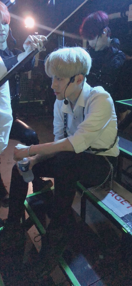 성인의날 맞은 더보이즈 막내라인들 | 인스티즈