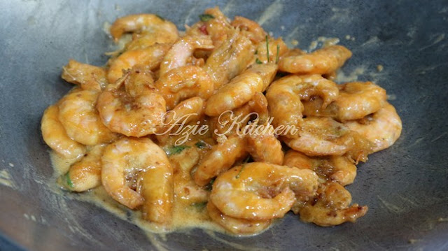 Udang Goreng Telur Masin Yang Mudah dan Sedap 