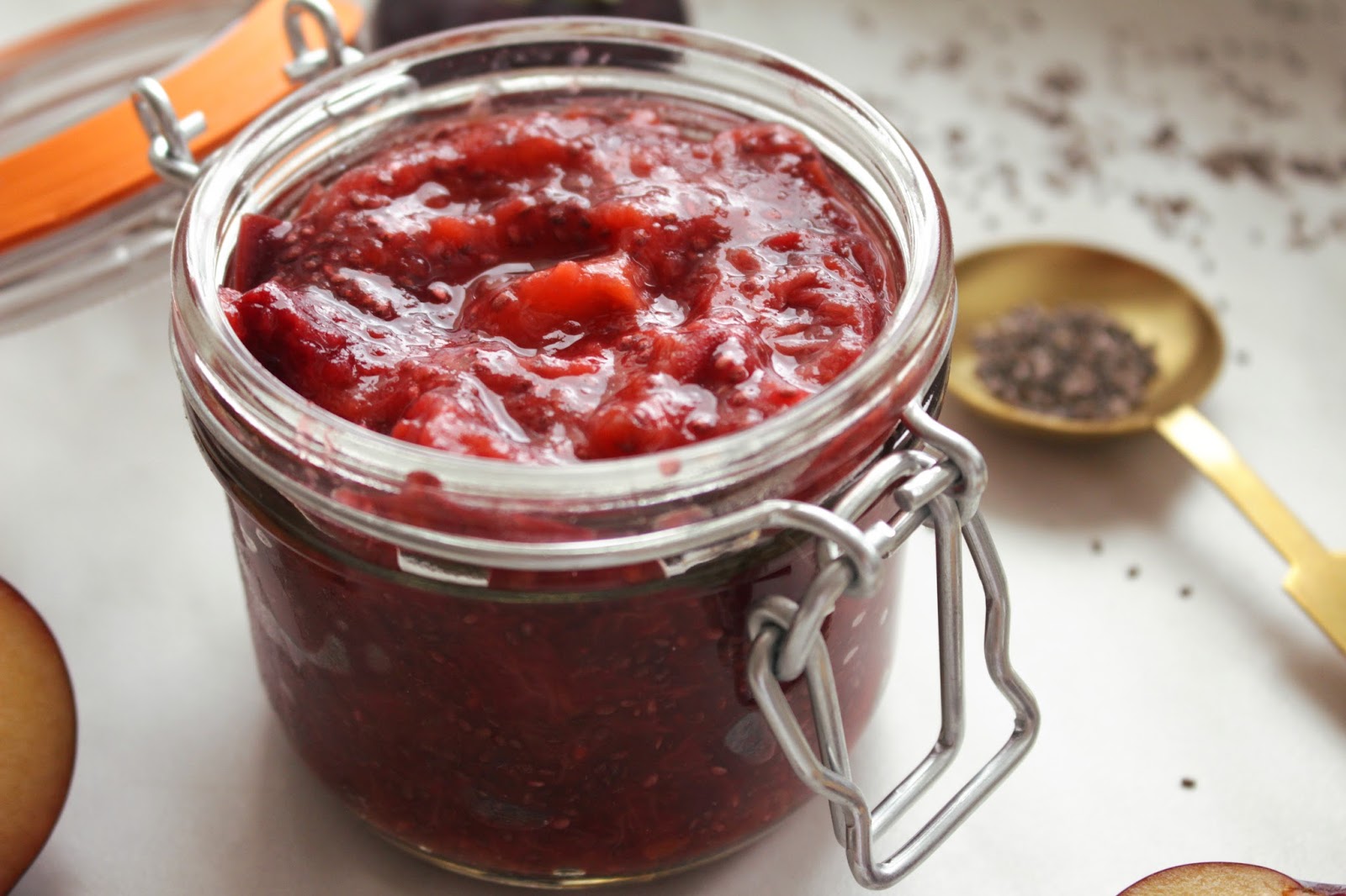 Spiced PlumChia Jam Rezept FLOWERS & POLKADOTS