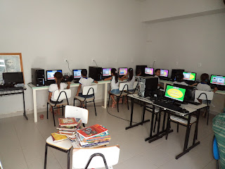 EMPAD: Informática: uma ponte com a tecnologia avançada e uma ...