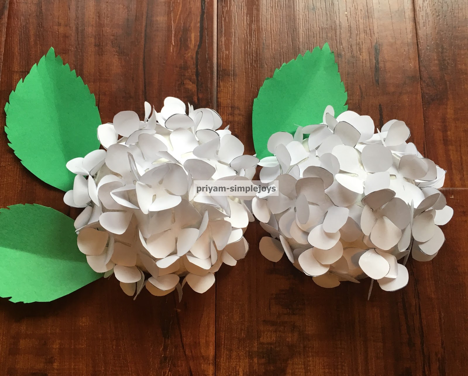 SimpleJoys Paper Hydrangea