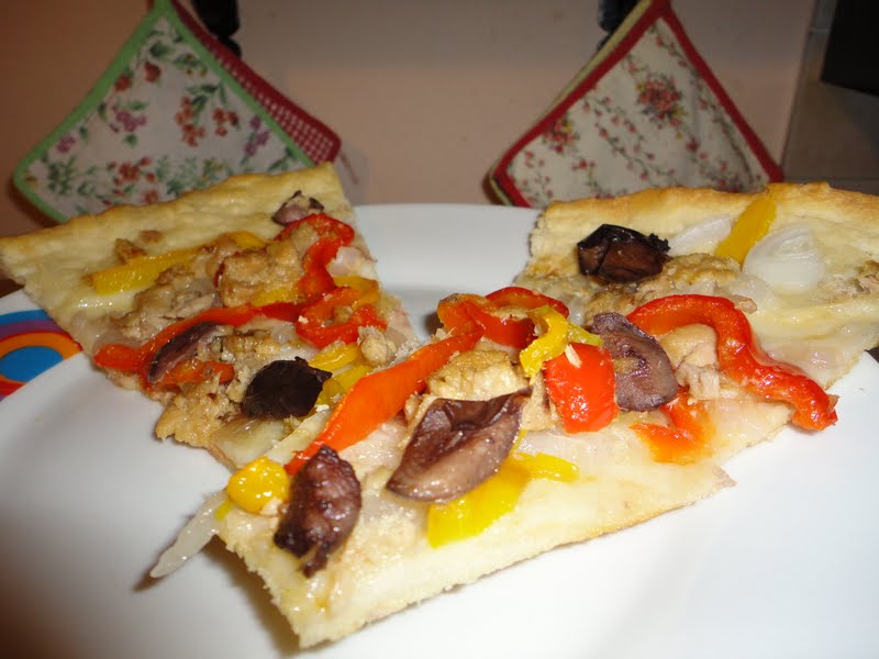 Dolci e delizie...gnam gnam Pizza fantasia ai peperoni