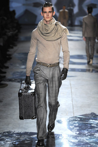 lowell in hardy aimes fall 2012 at