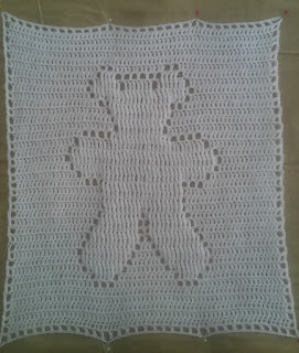 Teddy and hearts baby blanket free crochet pattern