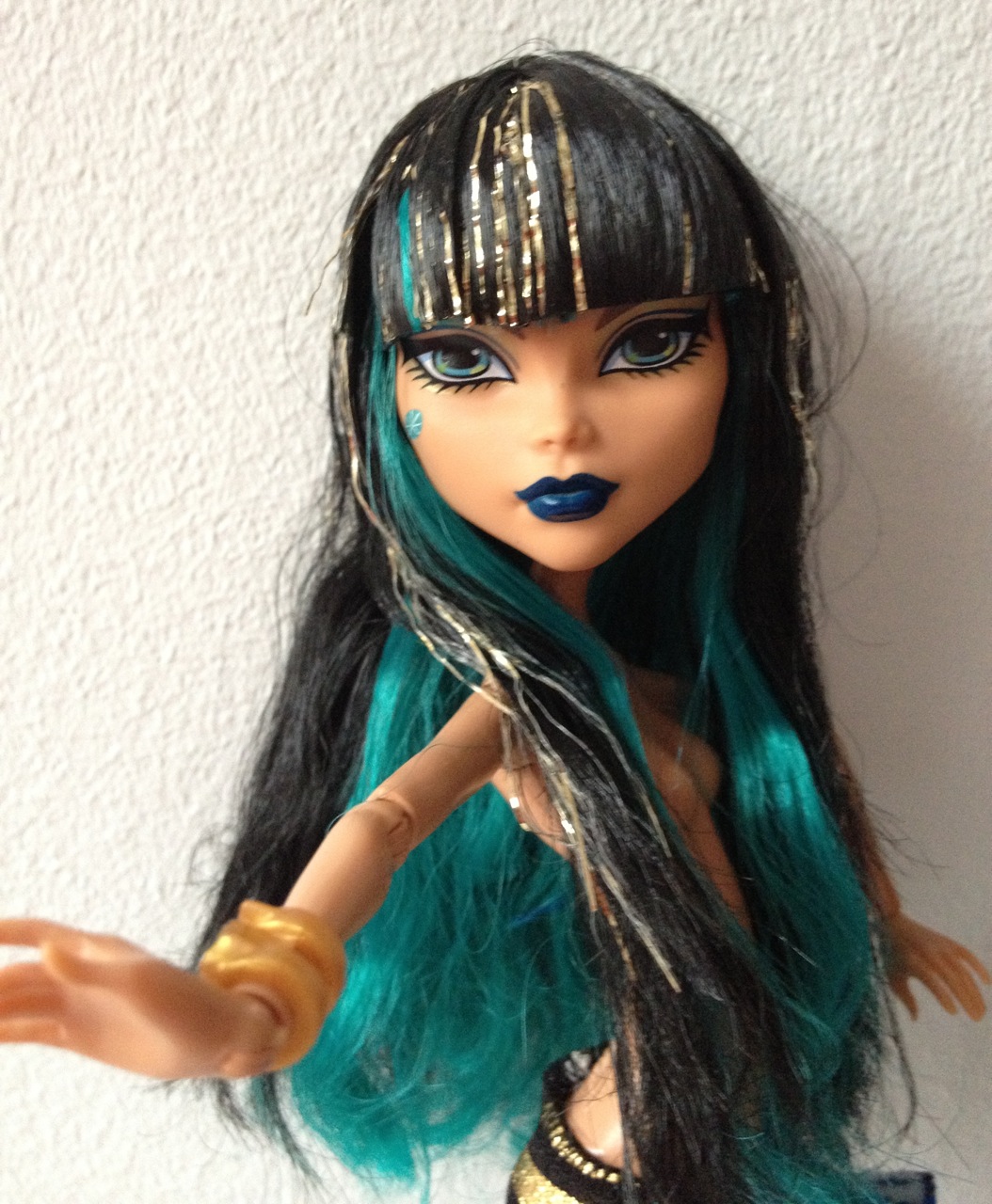 Monster High - Cleo De Nile by Julie Vi