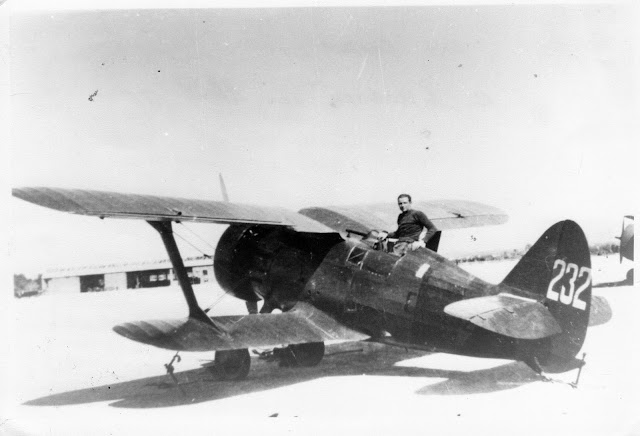 11 August 1940 worldwartwo.filminspector.com Polikarpov I-15 fighter