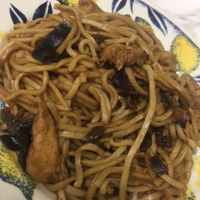 Yakisoba Chicken Noodles