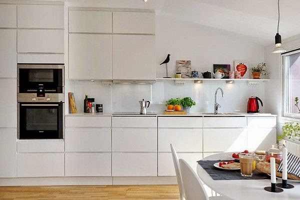 Small apartment decorated in white