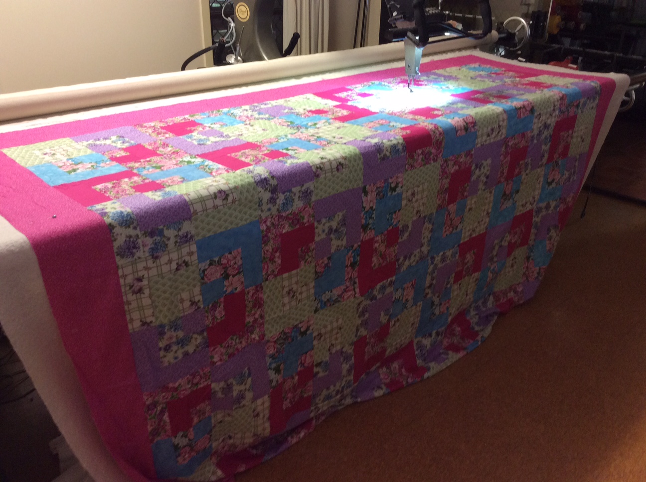 koolkat's quilting blog King size quilt from Glencoe