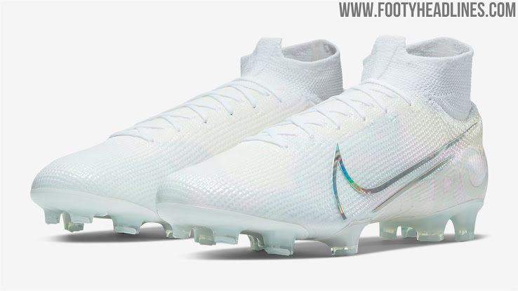 nike mercurial superfly nuovo white