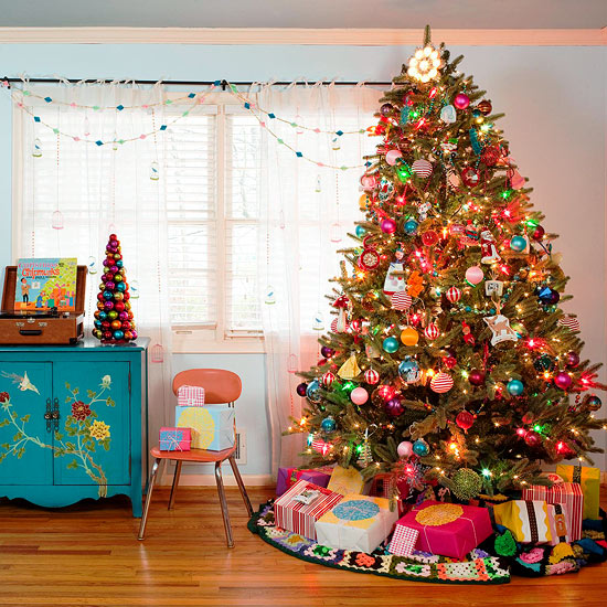 10 Christmas Color Schemes - Christmas Decoration Ideas | Home Chic ...