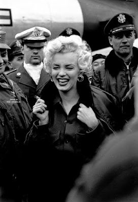 Marilyn Monroe con las tropas americanas en Corea