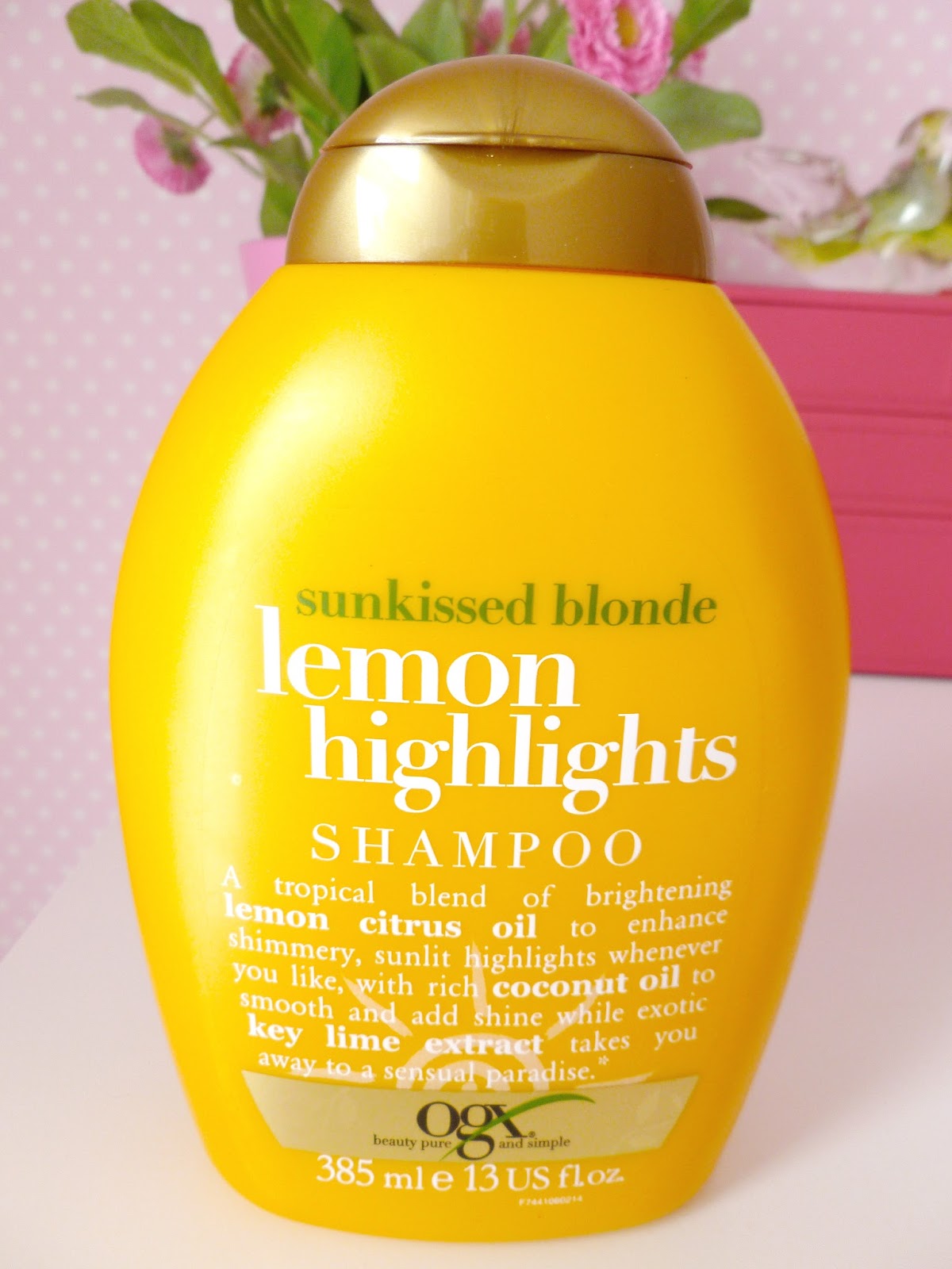sjældenhed snap gæld OGX Shampoo - Review | Mammaful Zo: Beauty, Life, Plus Size Fashion & More