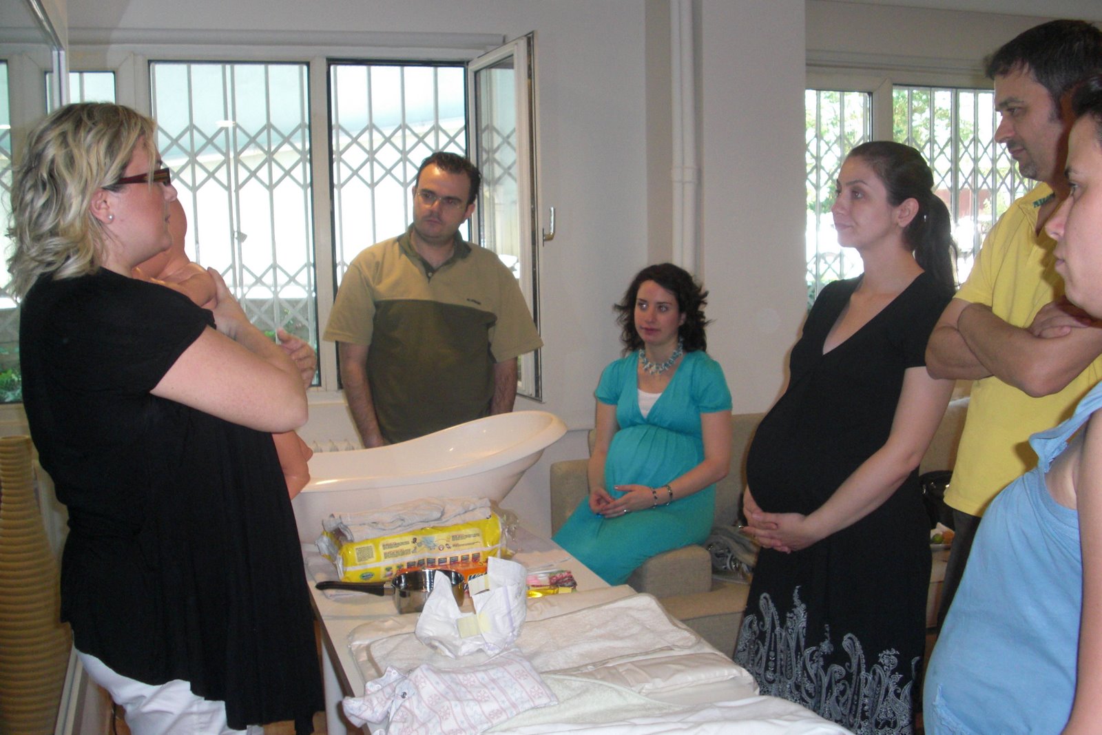 BEBEK ESYA BEBEĞİM GELİYOR BEBEKEŞYA KATKILARIYLA DOĞUM