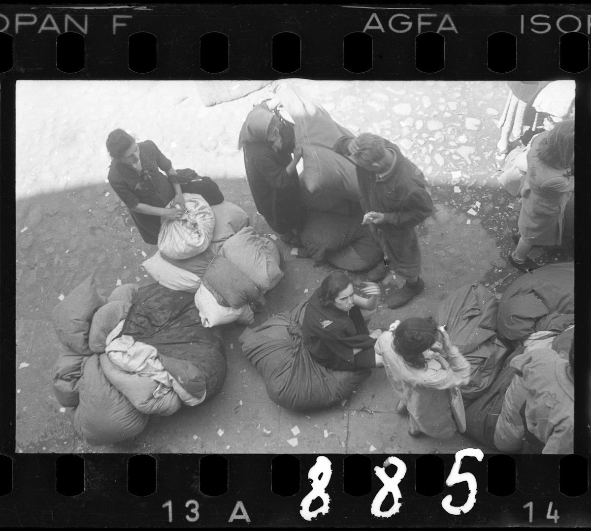 Henryk Ross’s Grim Holocaust Photographs Document Daily Life in the ...