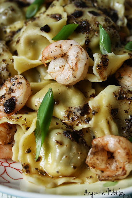 Easy dinner of shrimp and pasta