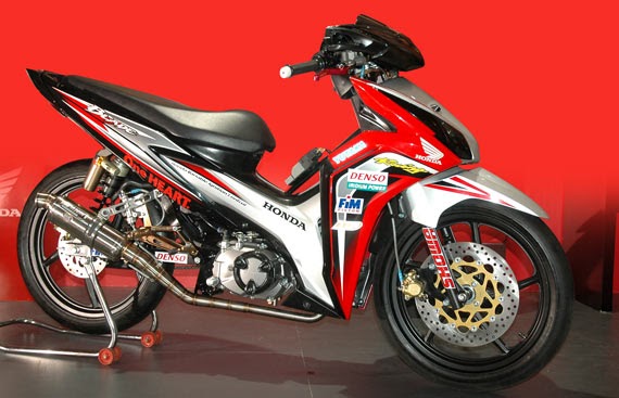 honda blade on road price