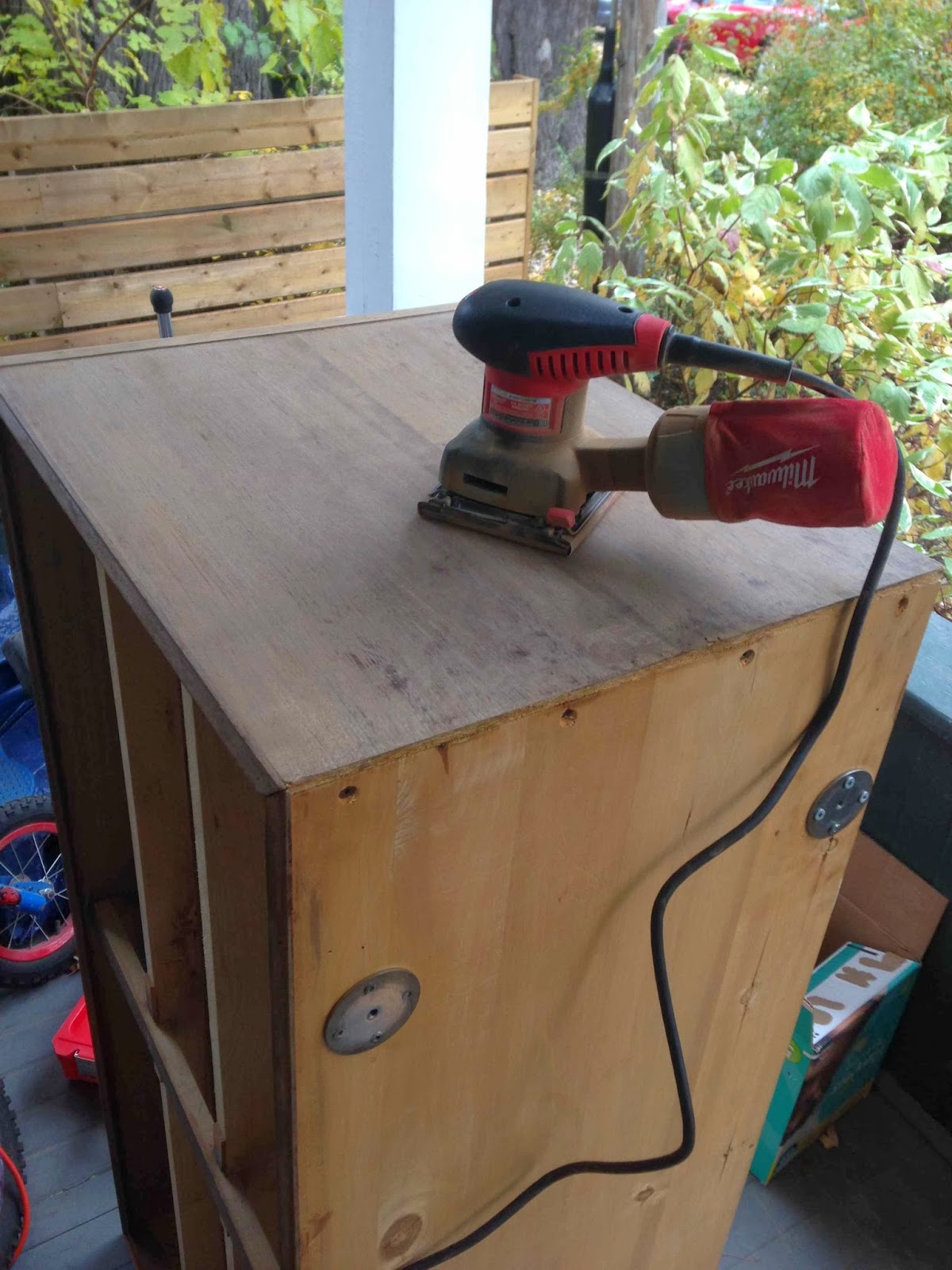 loving albany Sanding A Veneer Dresser