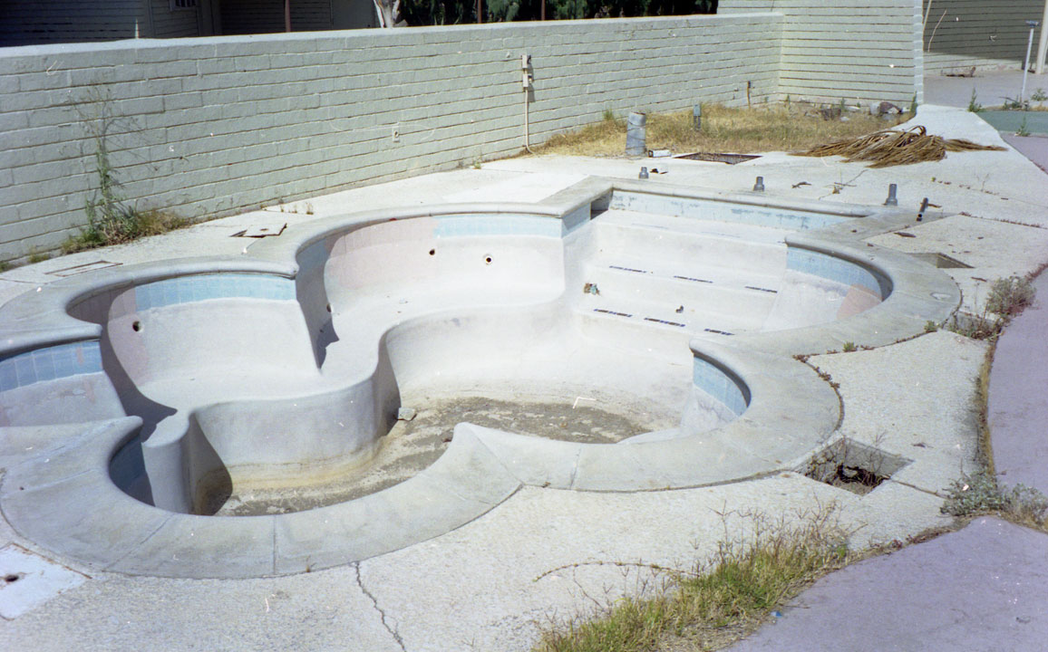 Old Biltmore Hot Tub