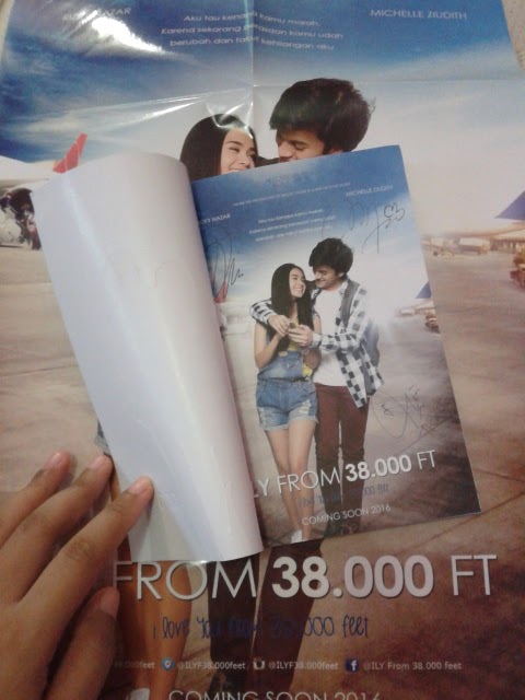 Contoh Resensi Novel Ily From 38000 Ft Temukan Contoh