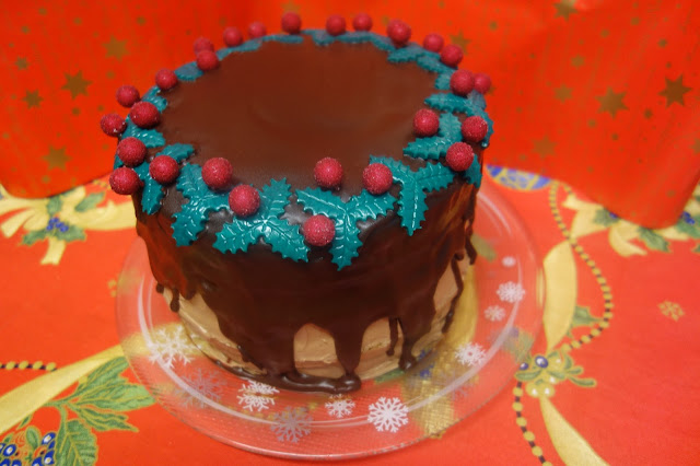 Tort cu crema de ciocolata
