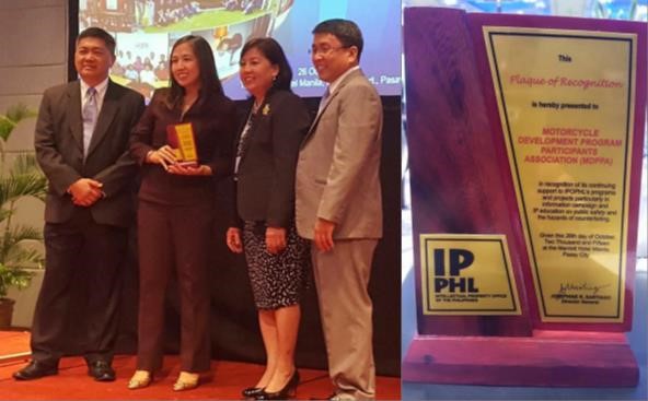Ms. Lisette G. Fajardo (second from left), member of the MDPPA Government Committee, proudly accepted the award from IP Office of the Philippines (IPOPHL) Director General Atty. Josephine R. Santiago (third from left) and IPOPhil Deputy Director Generals Atty. Nelson P. Laluces (leftmost) and Atty. Allan B. Gepty (fourth from left). MDPPA is proud recipient of Intellectual Property Champion award