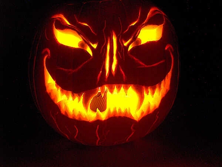 'Spooky' Sounds from Space to 'Make Your Skin Crawl' - Halloween in Space Scary+halloween+pumpkins+(5)