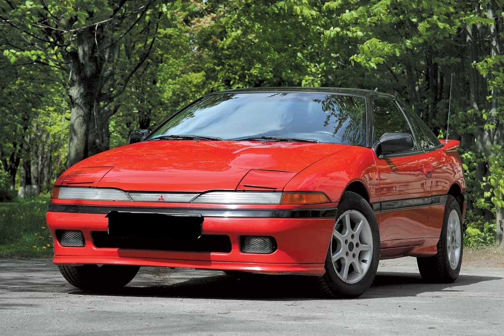Mitsubishi Eclipse с открывающимися фарами