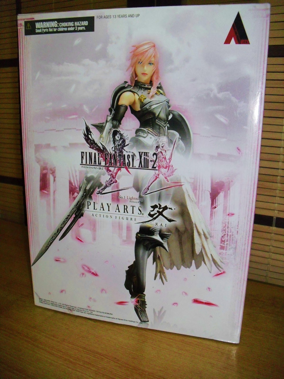 Angels and Summer Play Arts Kai Lightning Final Fantasy XIII2 Review