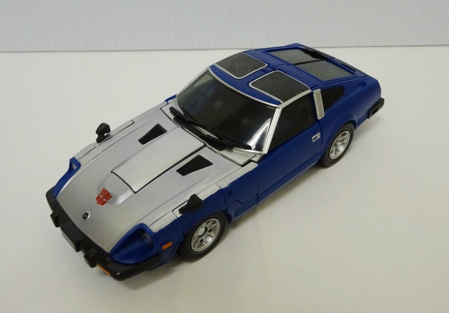 Blackrock's Toybox Masterpiece Bluestreak (2015)