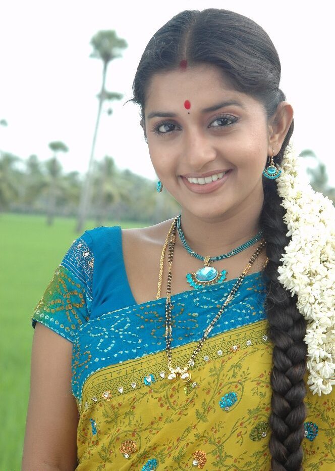 Tamil Actress Latest Hot Photos Meera Jasmine Cute Saree Pictures 
