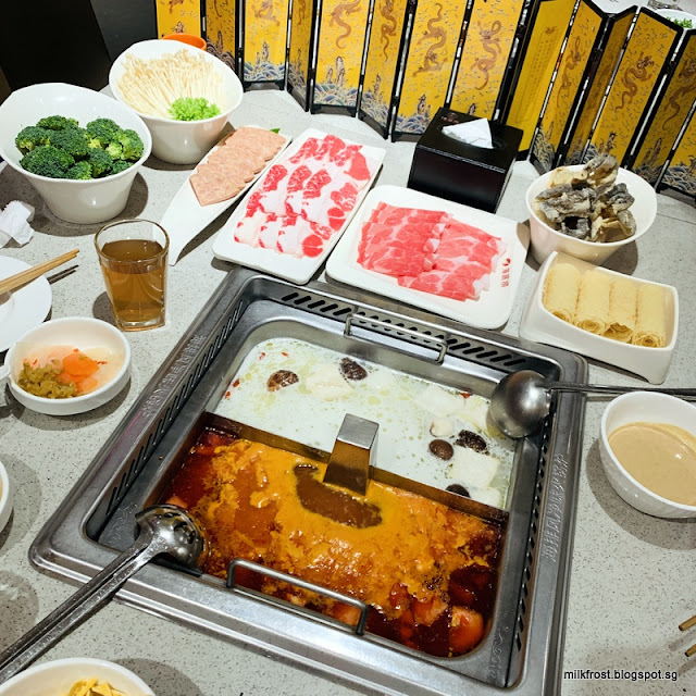 milkfrost's world HaiDiLao Hotpot Lunch w/BFF