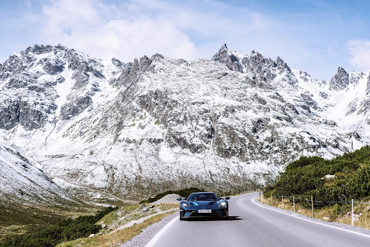 The Ford GT in the Austrian Alps