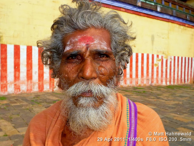 Facing the World, © Matt Hahnewald, street portrait, people, South India, headshot, Hindu man, beard, Dravidian people, Chidambaram, old sadhu