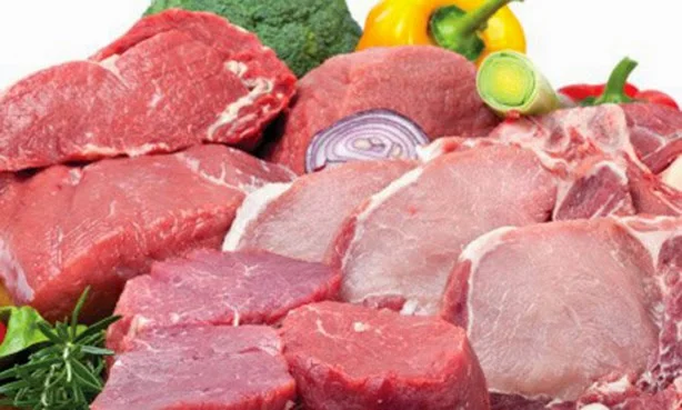 Χαλκίδα: Η εταιρεία NUEVO πρόσφερε 300 κιλά χοιρινό κρέας στα συσσίτια