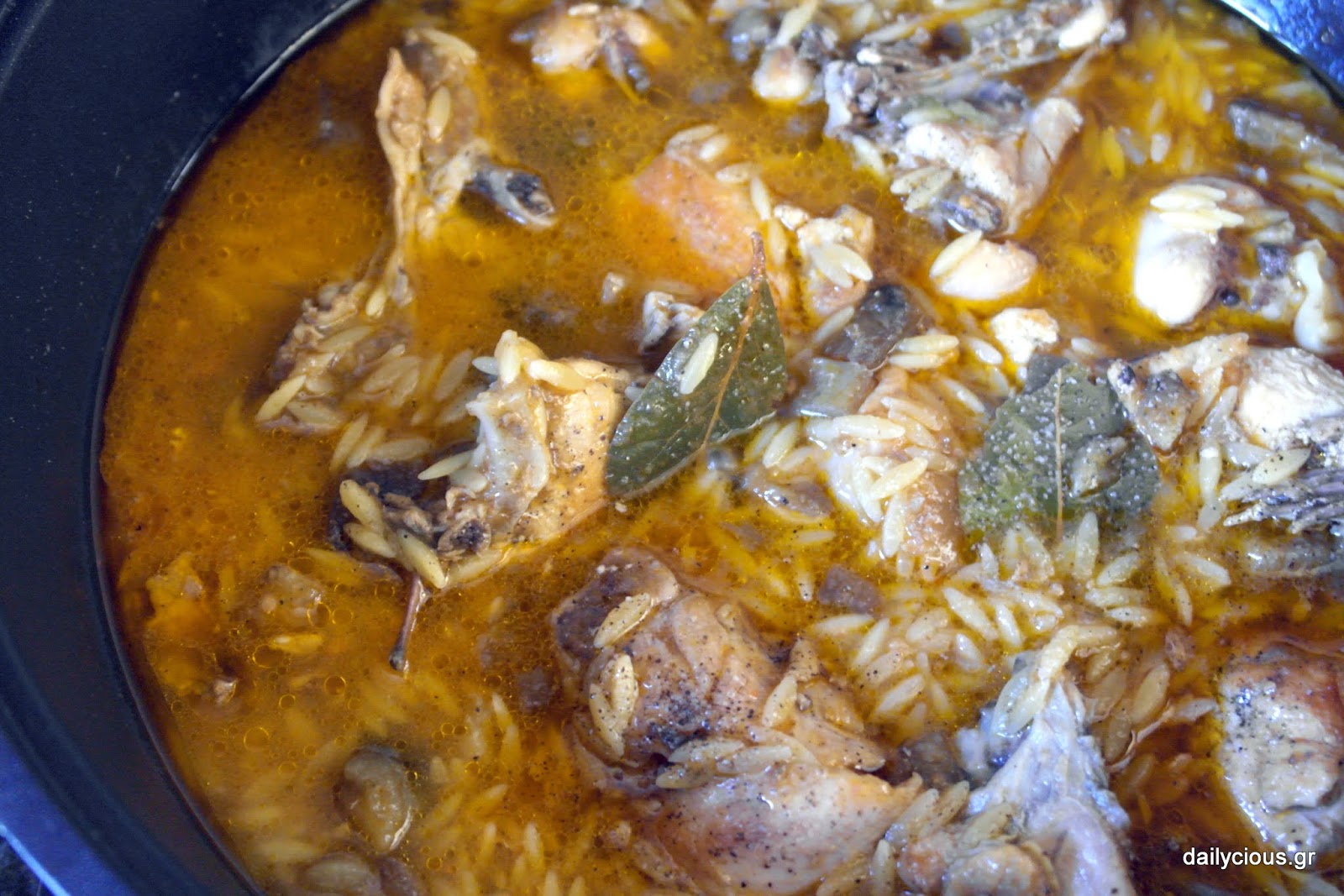 Κοτόπουλο και κριθαράκι, γιουβέτσι