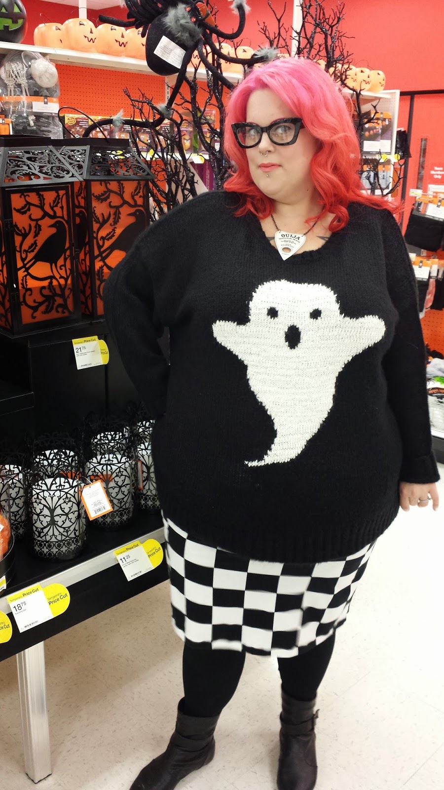 Fatshion Peepshow: ASOS New Look Inspire Ghost Sweater