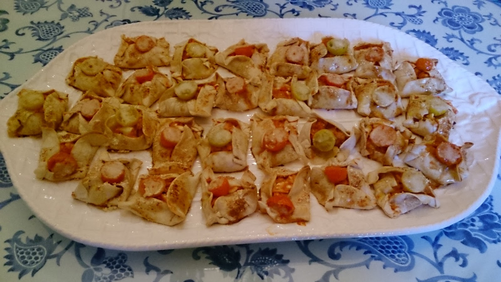 Fácil y Sano : Empanadillas al horno de Atun , Tomate y Parmesano