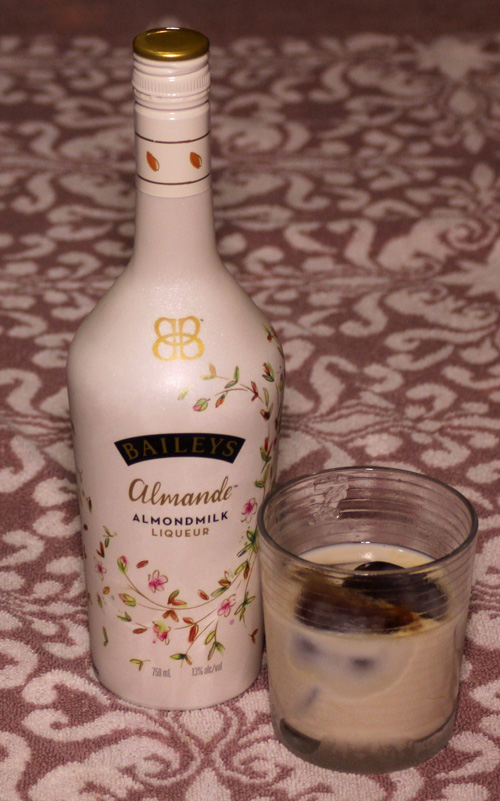 Richard Reviews Everything Baileys Almande Almondmilk Liqueur