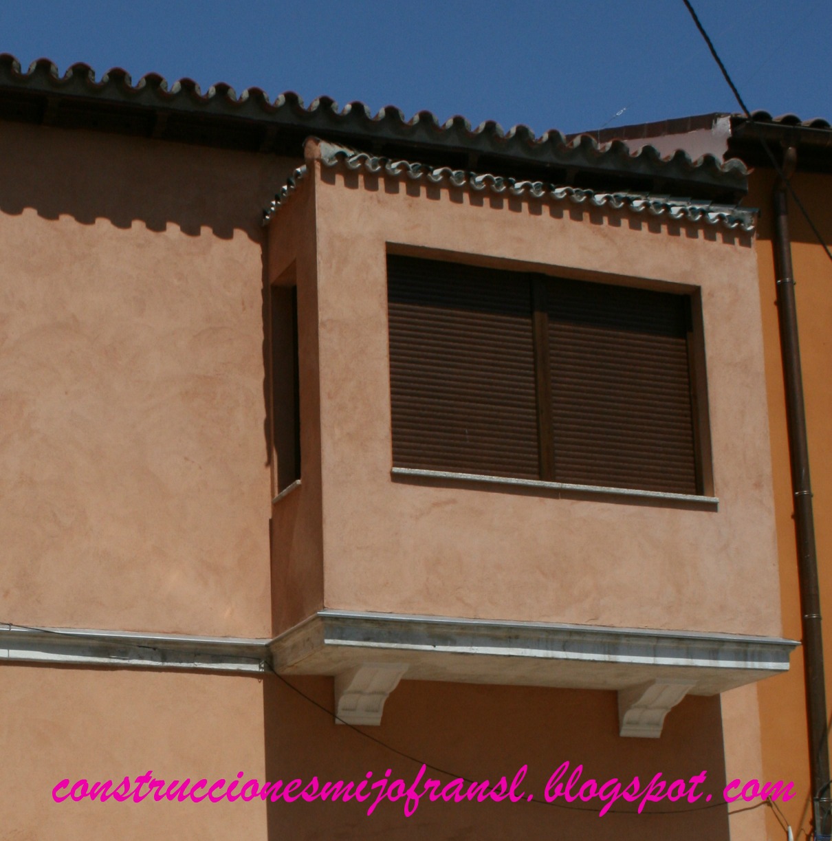 CONSTRUCCIONES MIJOFRAN S.L.: REHABILITACIÓN DE VIVIENDA EN CASCO HITÓRICO