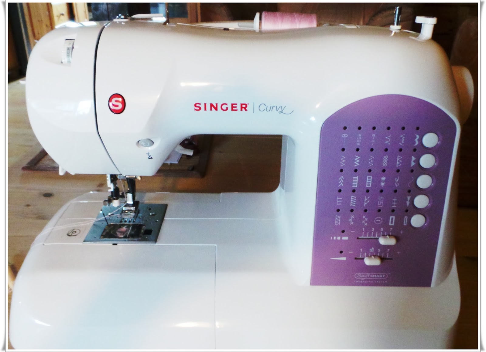 Zrobione z Serduchem Pierwsze szycie maszyną Singer CURVY. Chmurka