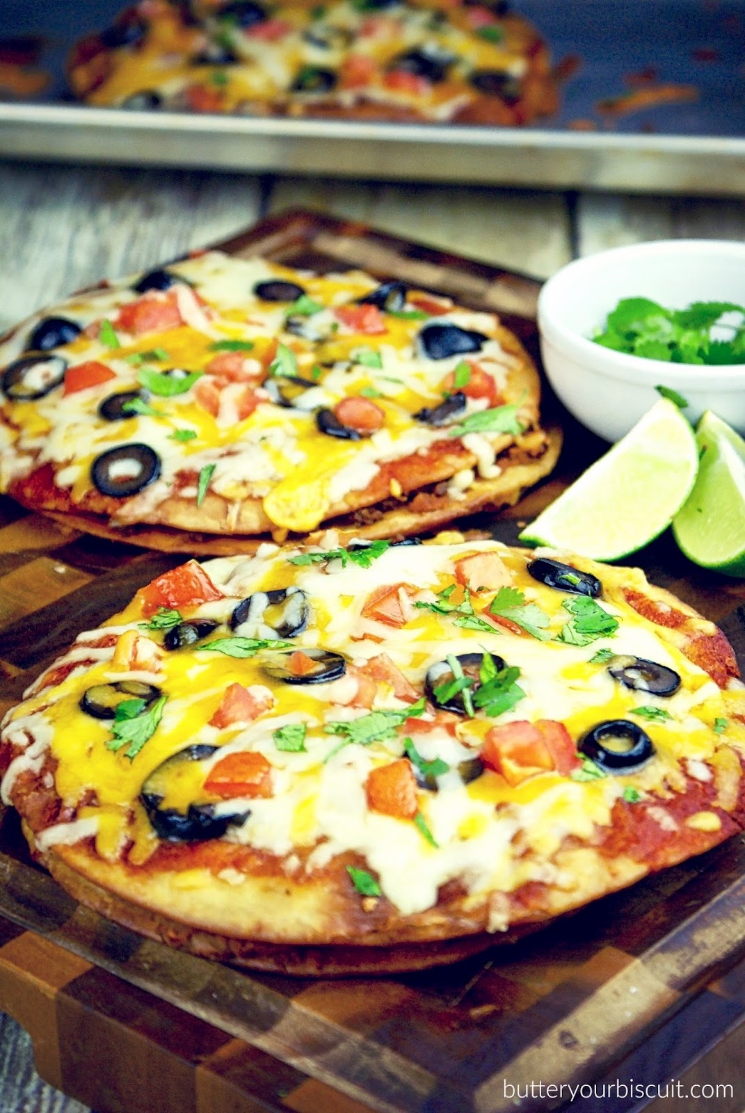 MEXICAN PIZZAS - Foodandcake123