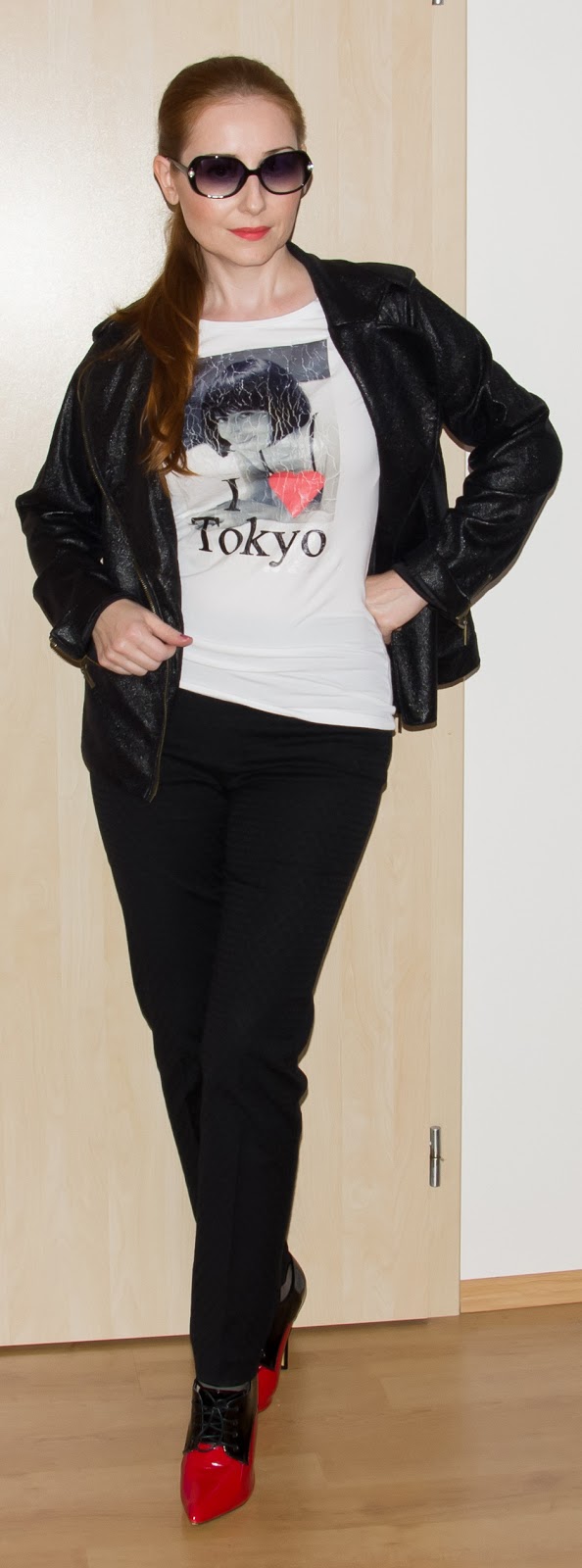 Elegant 40 Black and red shoes again