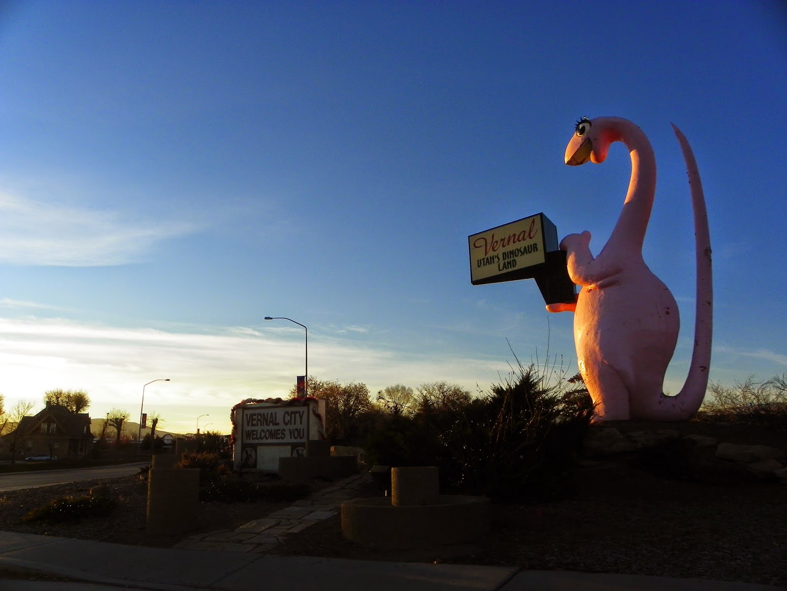 BONE ROOMS Utah Part one. Vernal— Utah's Dinosaur Land