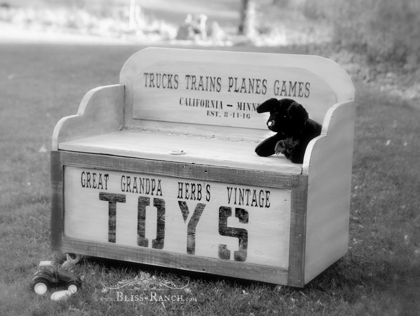 Bliss Ranch Great Grandpa Herbs Vintage Toy Box