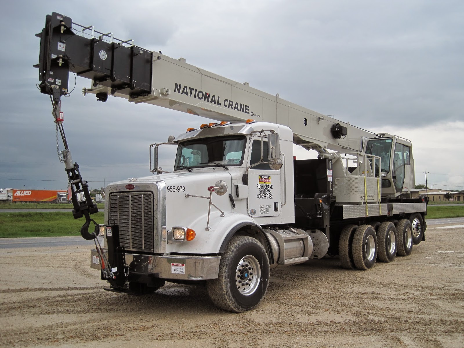 Boom Truck Sales & Rental 2014 Used 40 Ton National Crane Peterbilt